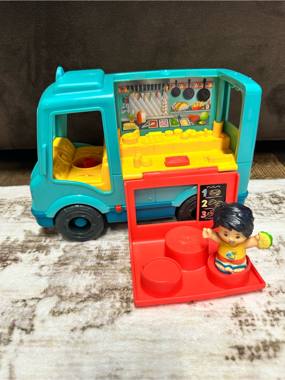Fisher Price Little People Taco Truck with Chef Figure